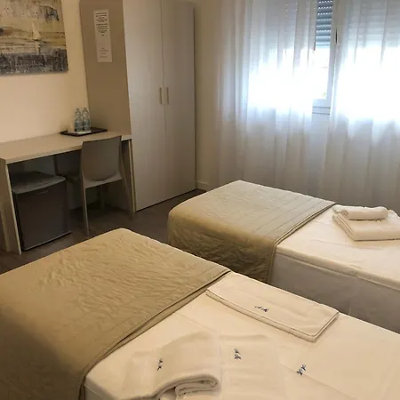 Alloggi Al Melograno Bed and Breakfast 3*